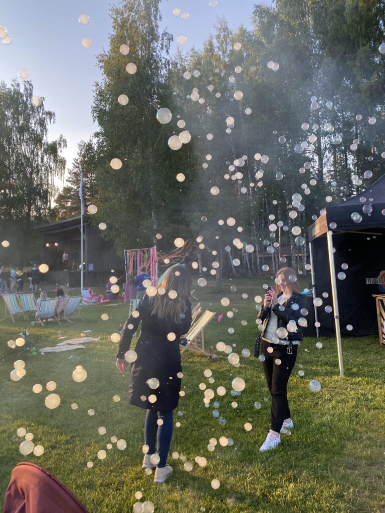 Aurumullidisko, aurumullipidu - Hiigelmullid.ee - Koduaia tsirkus