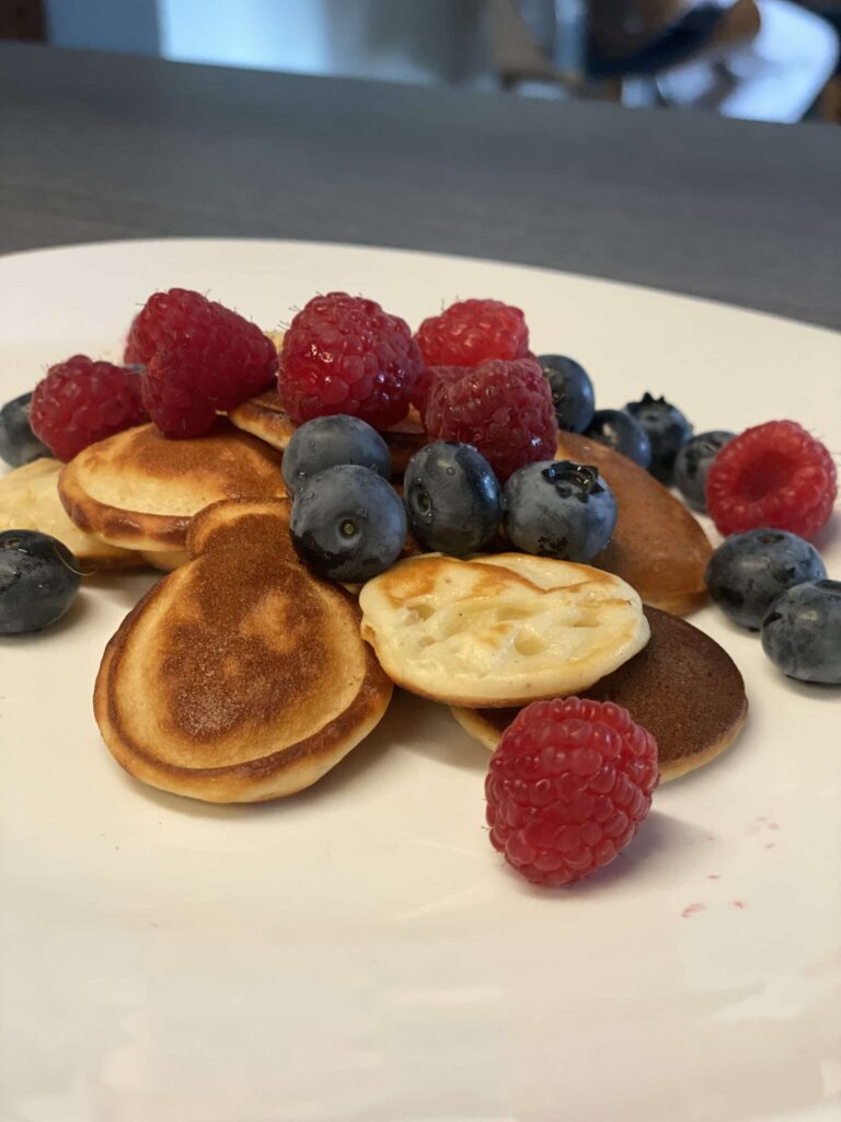 MÜÜK KOHE OLEMAS! Minipannkoogi masin (poffertjes) 50 koogile - Hiigelmullid.ee