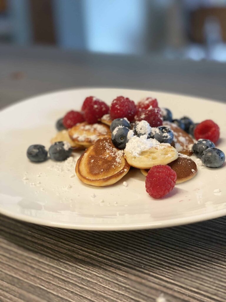 MÜÜK KOHE OLEMAS! Minipannkoogi masin (poffertjes) 50 koogile - Hiigelmullid.ee