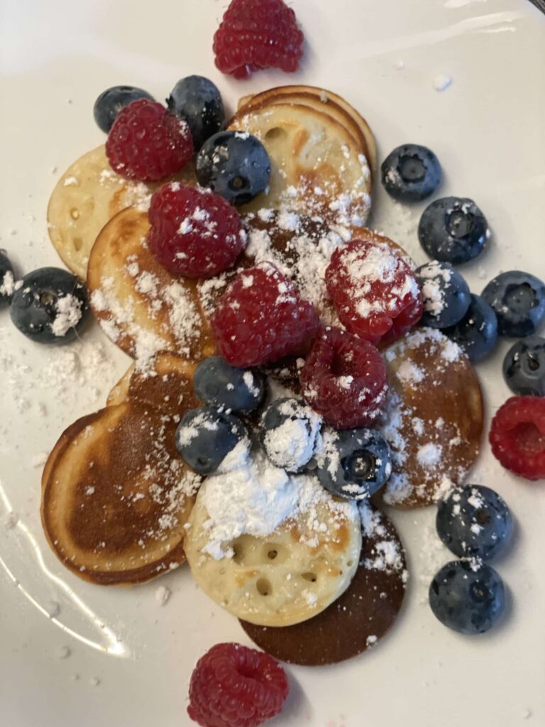MÜÜK KOHE OLEMAS! Minipannkoogi masin (poffertjes) 50 koogile - Hiigelmullid.ee